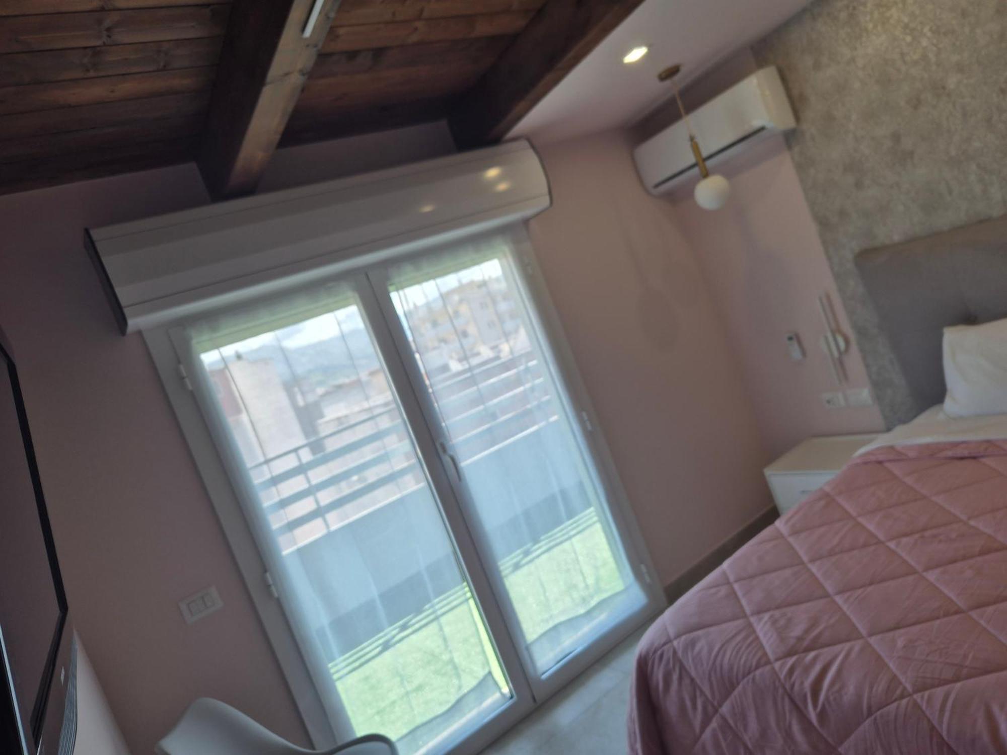 Attico Solaris Apartment Reggio di Calabria Bagian luar foto